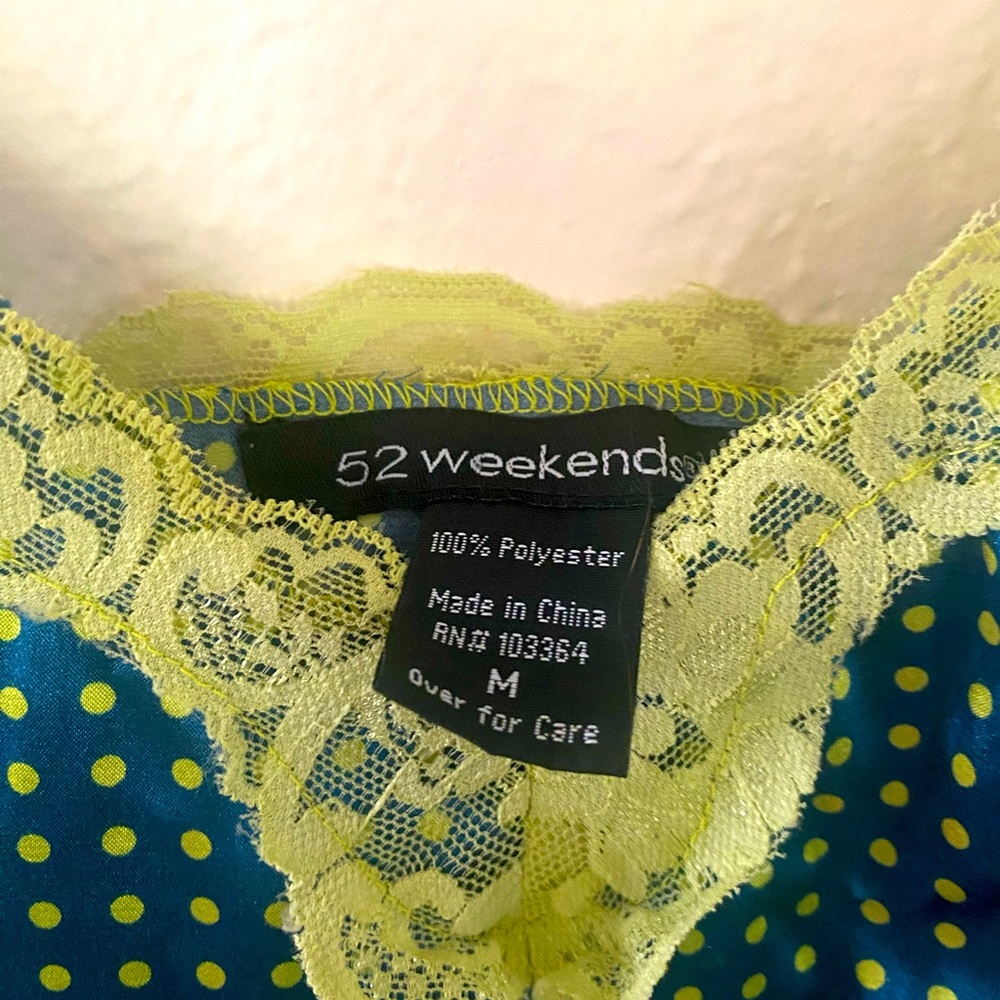 Vintage Y2K 52 weekends top!! - Picture 2 of 2